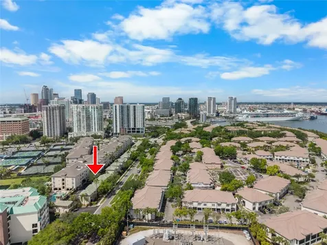 501 Knights Run Avenue Tampa FL 33602