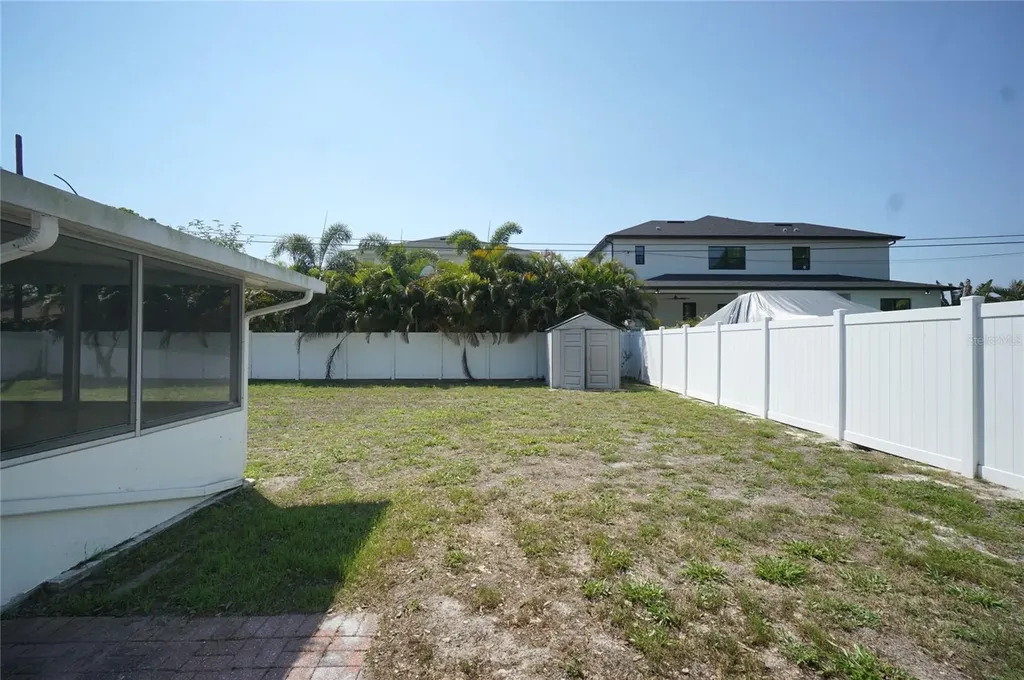 3617 S Gardenia Avenue Tampa FL 33629