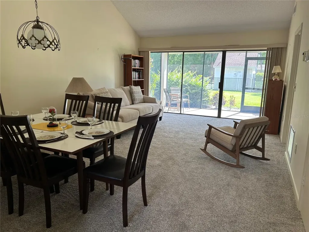 5204 Myrtle Wood Sarasota FL 34235