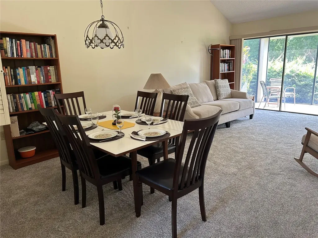 5204 Myrtle Wood Sarasota FL 34235