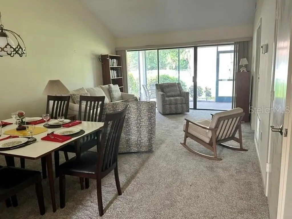 5204 Myrtle Wood Sarasota FL 34235