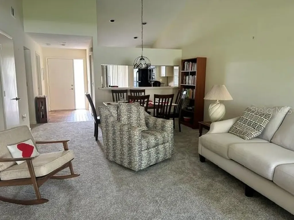 5204 Myrtle Wood Sarasota FL 34235