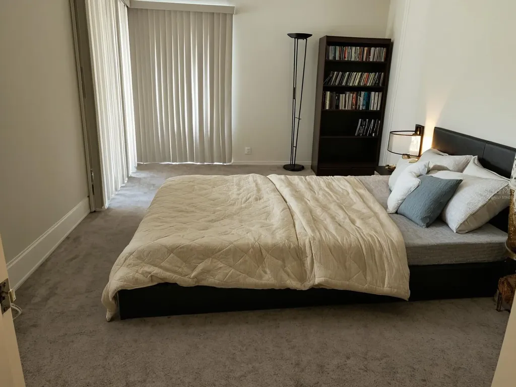 5204 Myrtle Wood Sarasota FL 34235