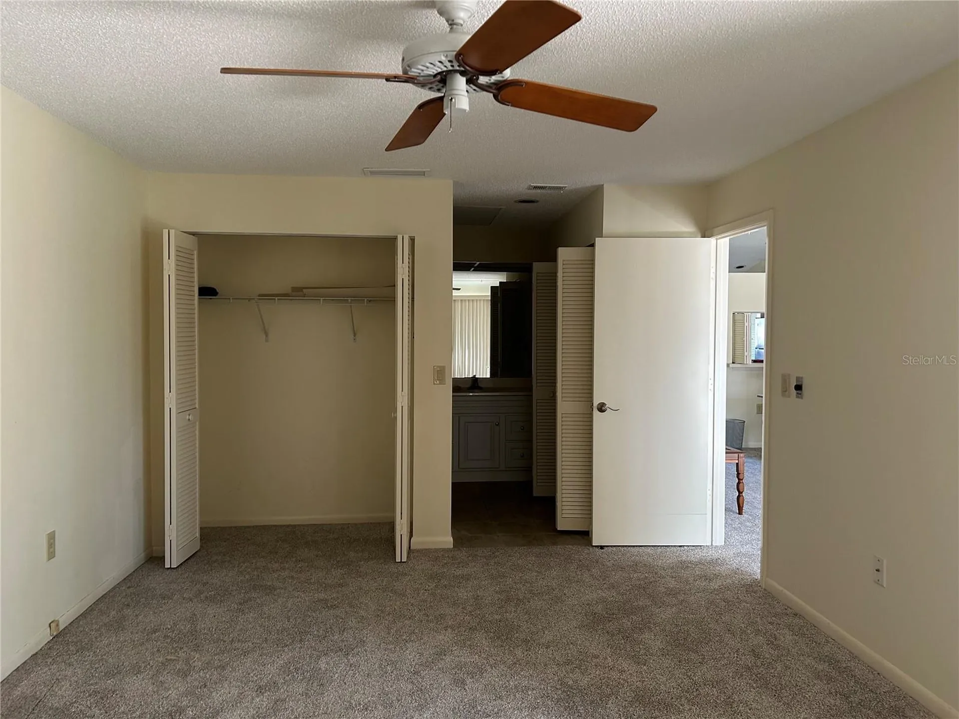 5204 Myrtle Wood Sarasota FL 34235