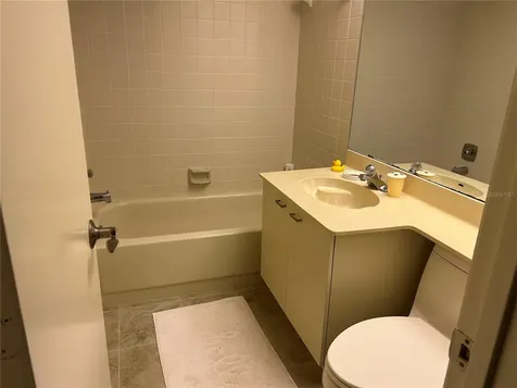 5204 Myrtle Wood Sarasota FL 34235