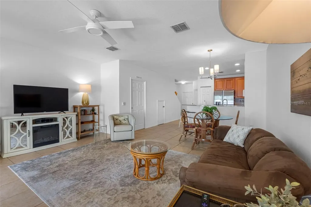20470 Needletree Drive Tampa FL 33647