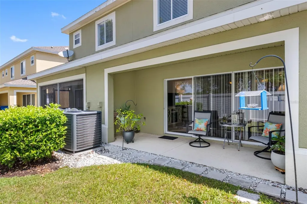 20470 Needletree Drive Tampa FL 33647