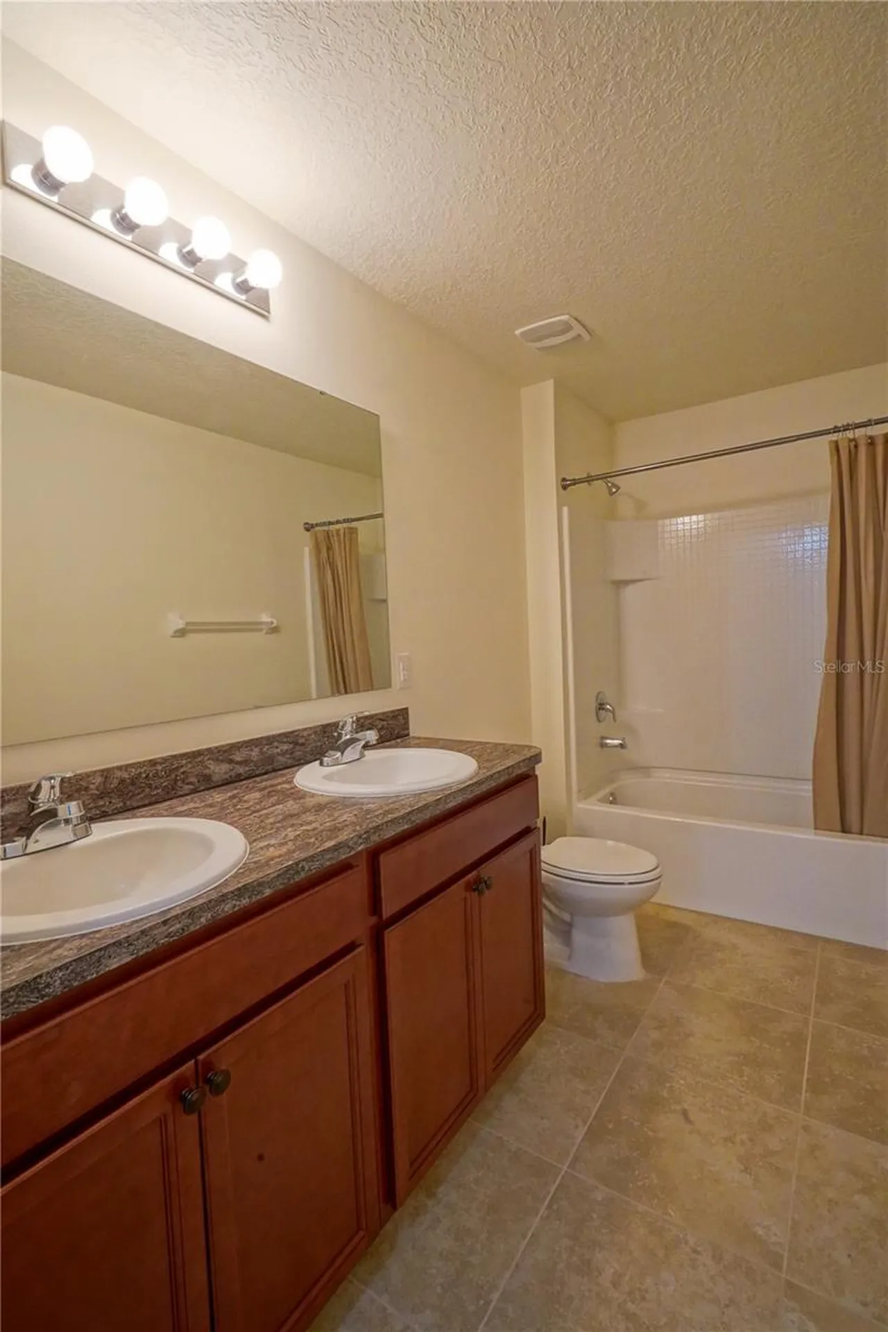 436 Great Falls Lane SW Palm Bay FL 32908
