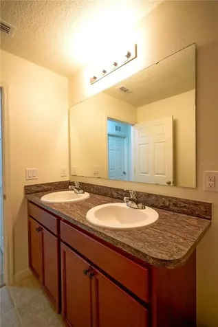 436 Great Falls Lane SW Palm Bay FL 32908