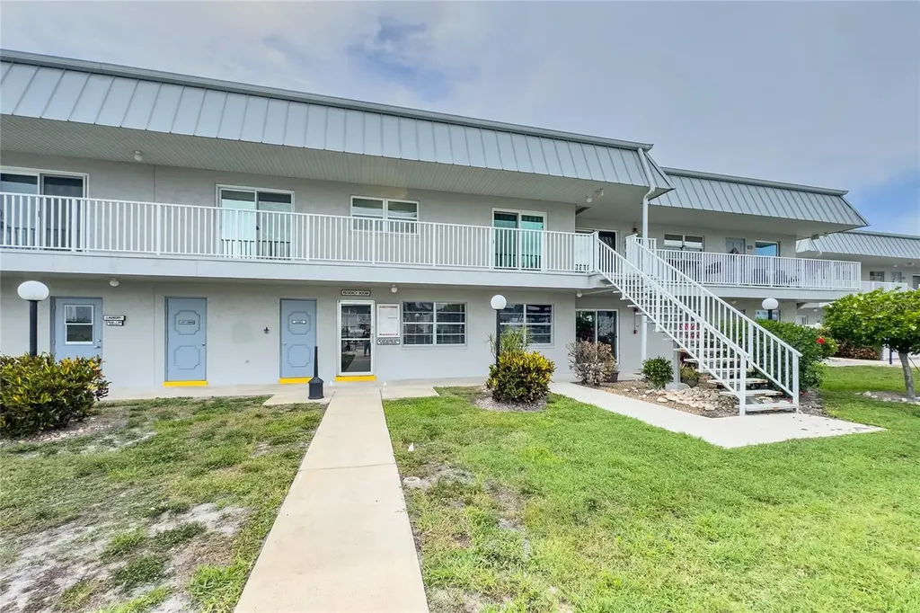 6777 Winkler Road Fort Myers FL 33919