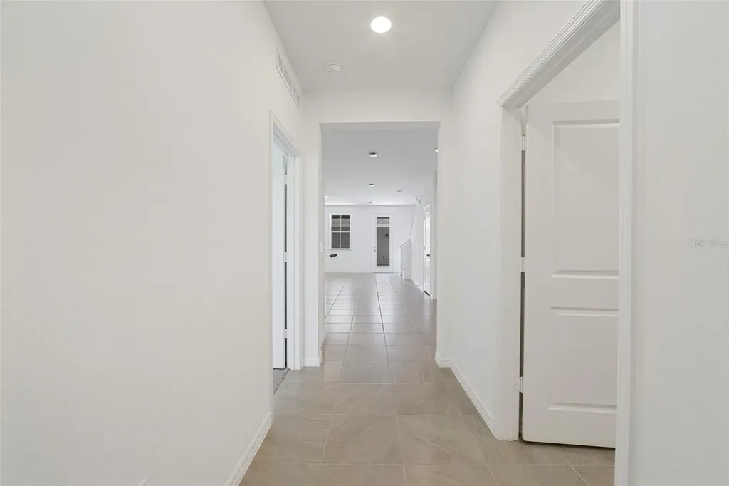 684 Lola Lane Oviedo FL 32765