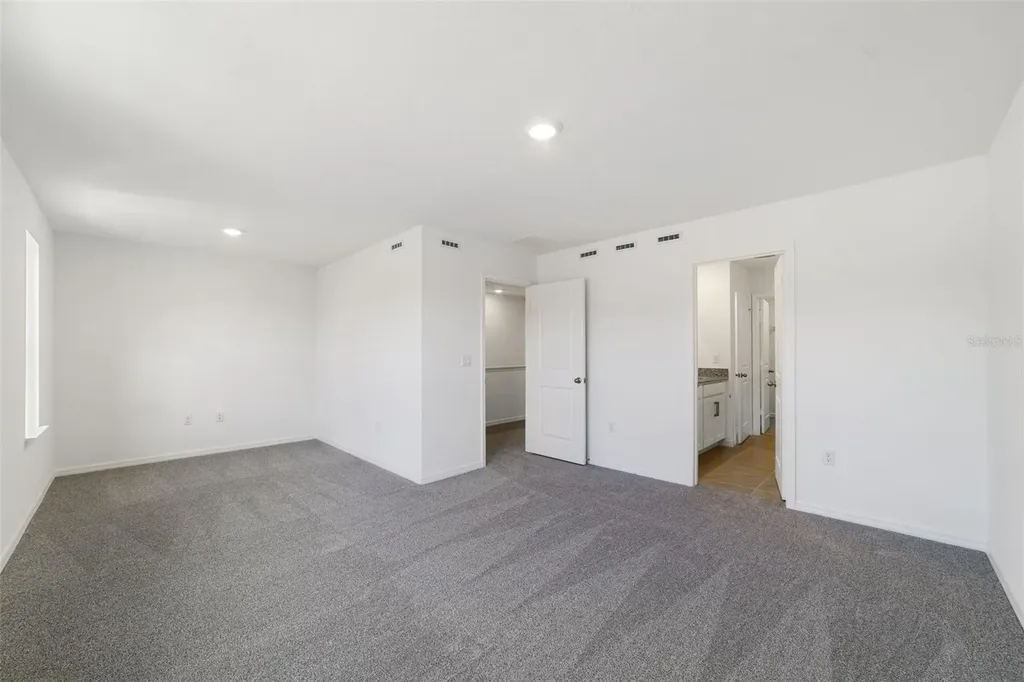 684 Lola Lane Oviedo FL 32765