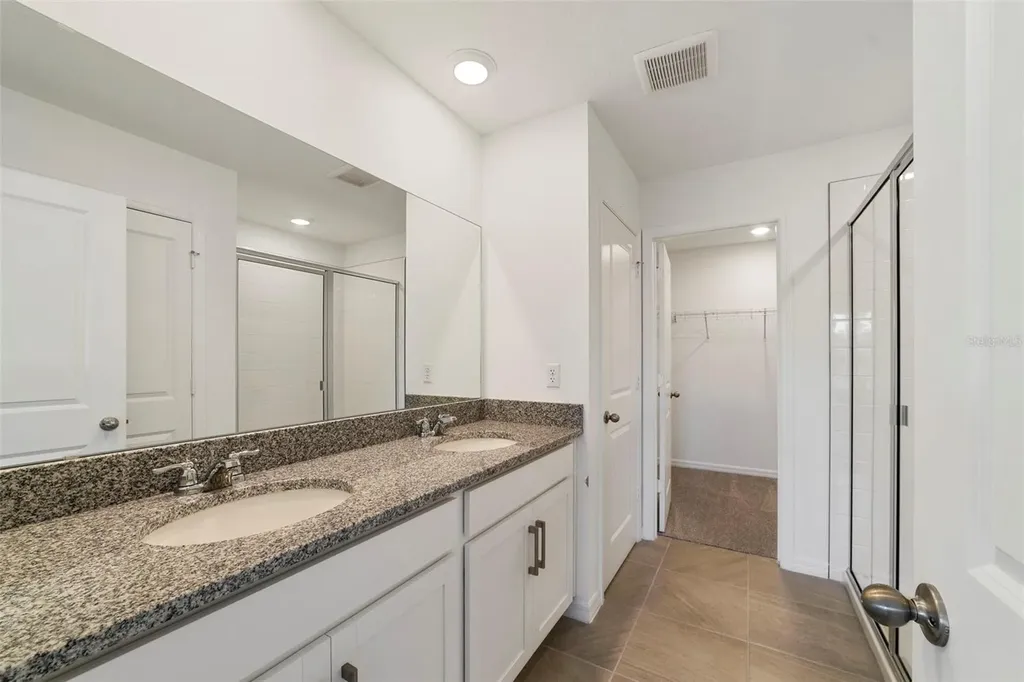 684 Lola Lane Oviedo FL 32765