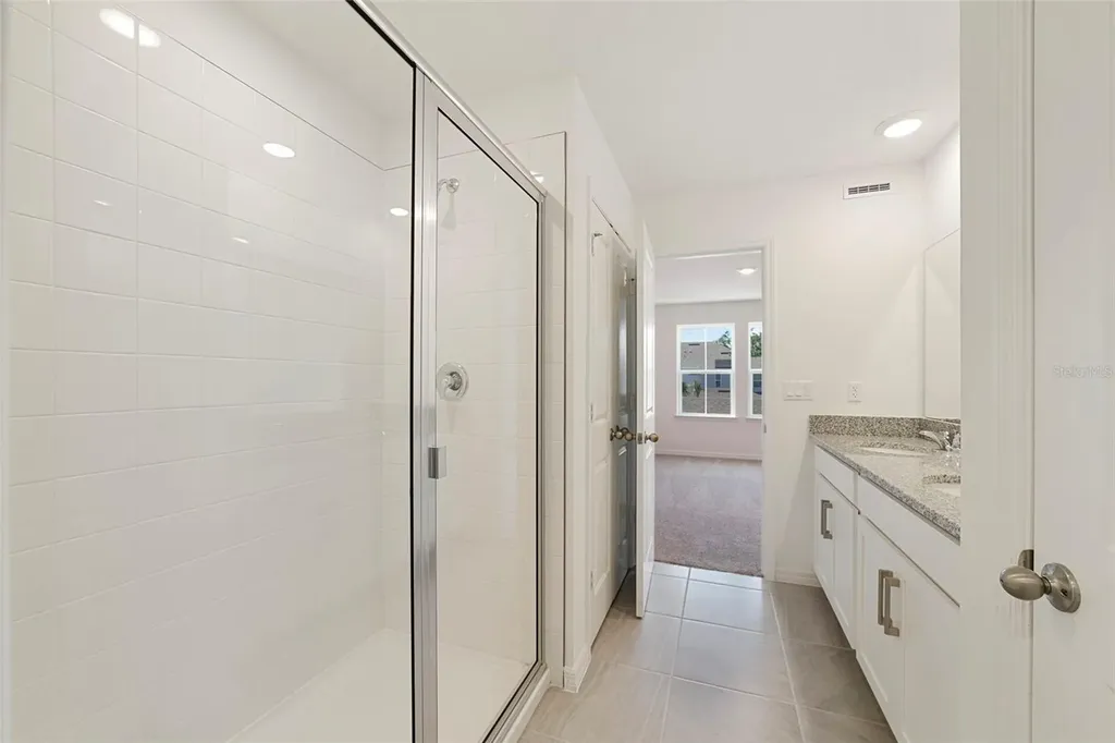 684 Lola Lane Oviedo FL 32765