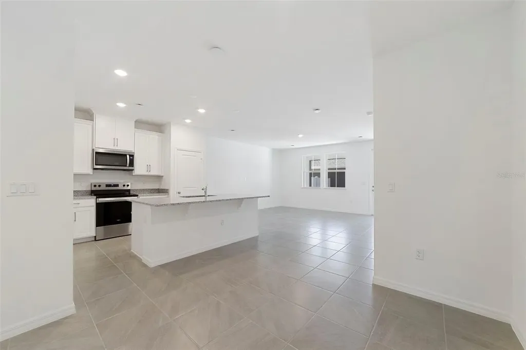 684 Lola Lane Oviedo FL 32765