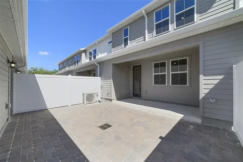 684 Lola Lane Oviedo FL 32765