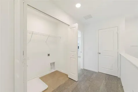 684 Lola Lane Oviedo FL 32765