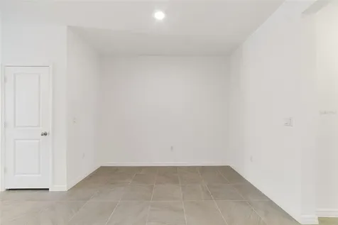 684 Lola Lane Oviedo FL 32765
