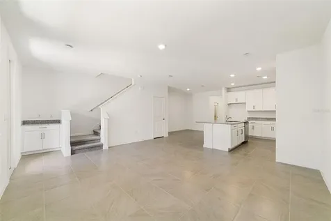 684 Lola Lane Oviedo FL 32765
