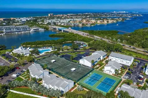 11351 Shipwatch Lane Largo FL 33774
