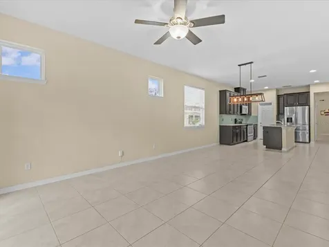 12121 Homestead Park Lane Orlando FL 32824