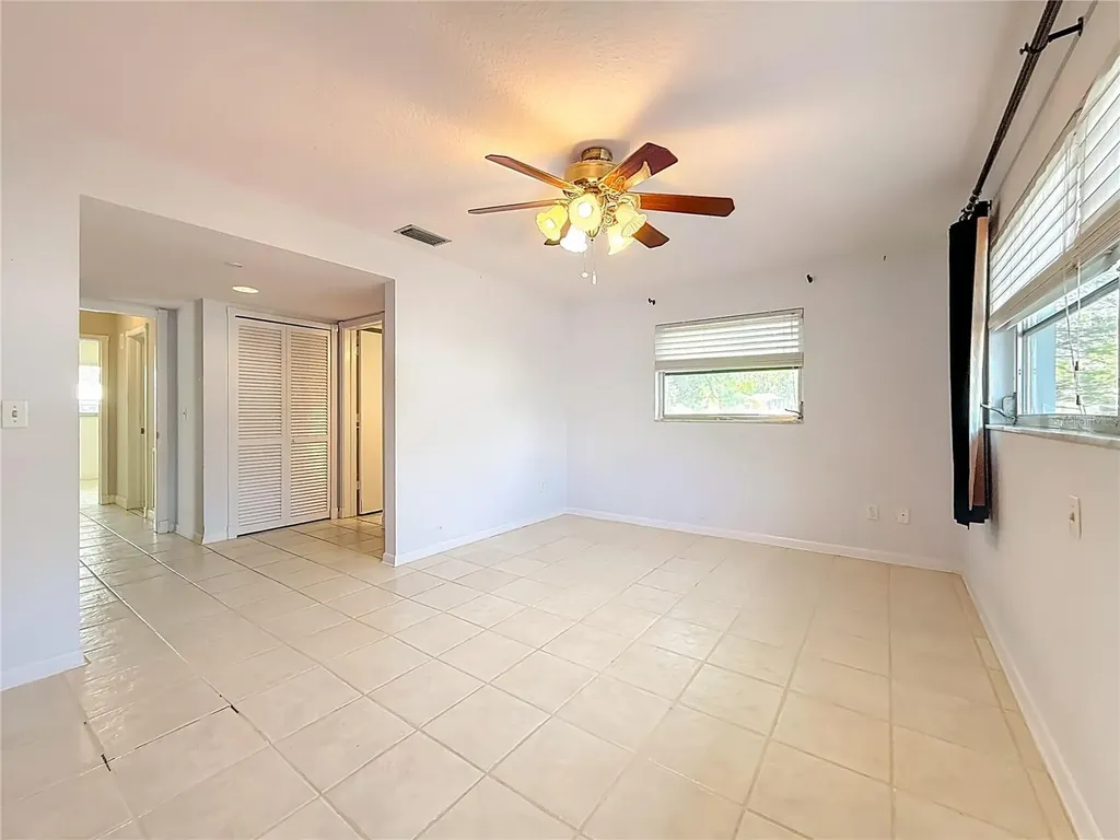 2028 Imperial Way Clearwater FL 33764