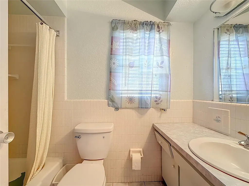 2028 Imperial Way Clearwater FL 33764