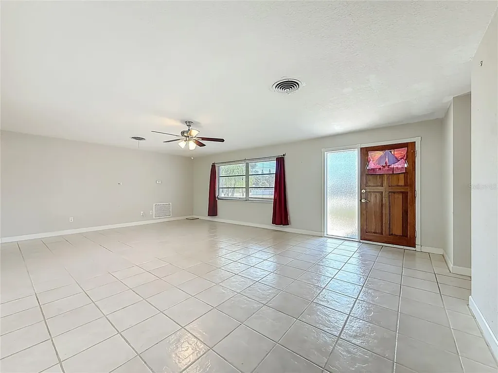 2028 Imperial Way Clearwater FL 33764