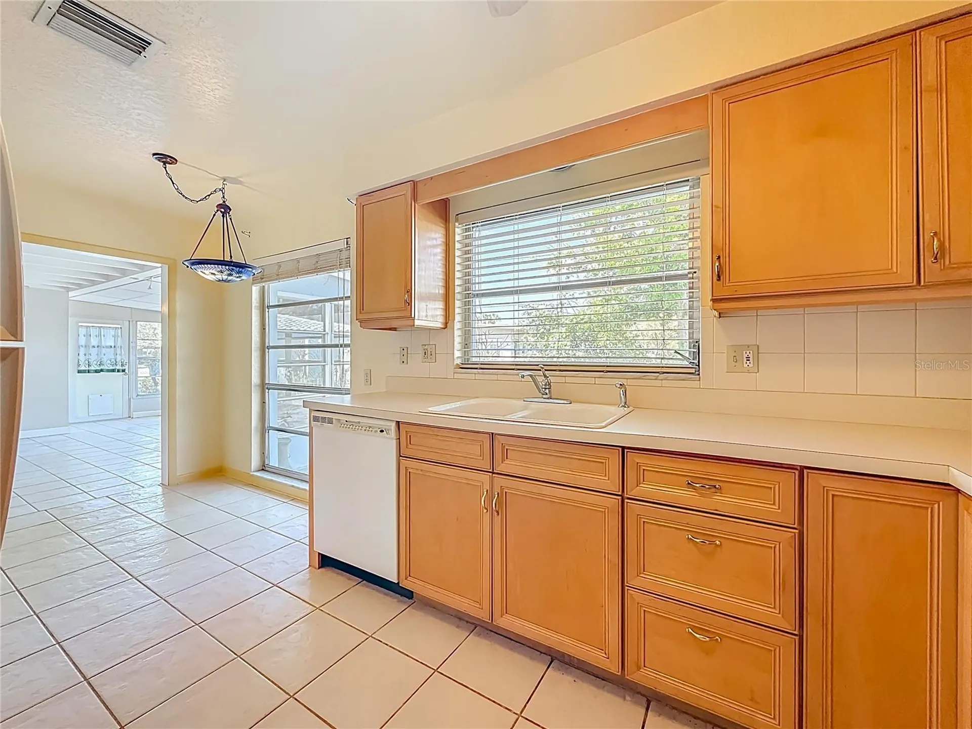 2028 Imperial Way Clearwater FL 33764