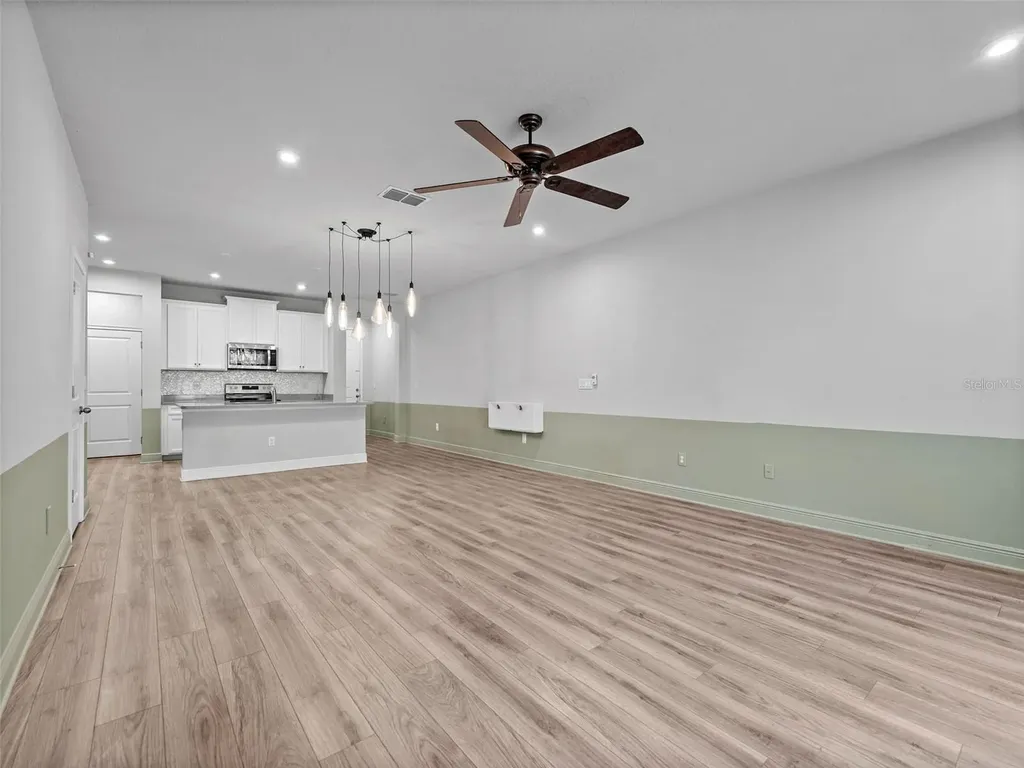 5845 Grand Sonata Tampa FL 33558