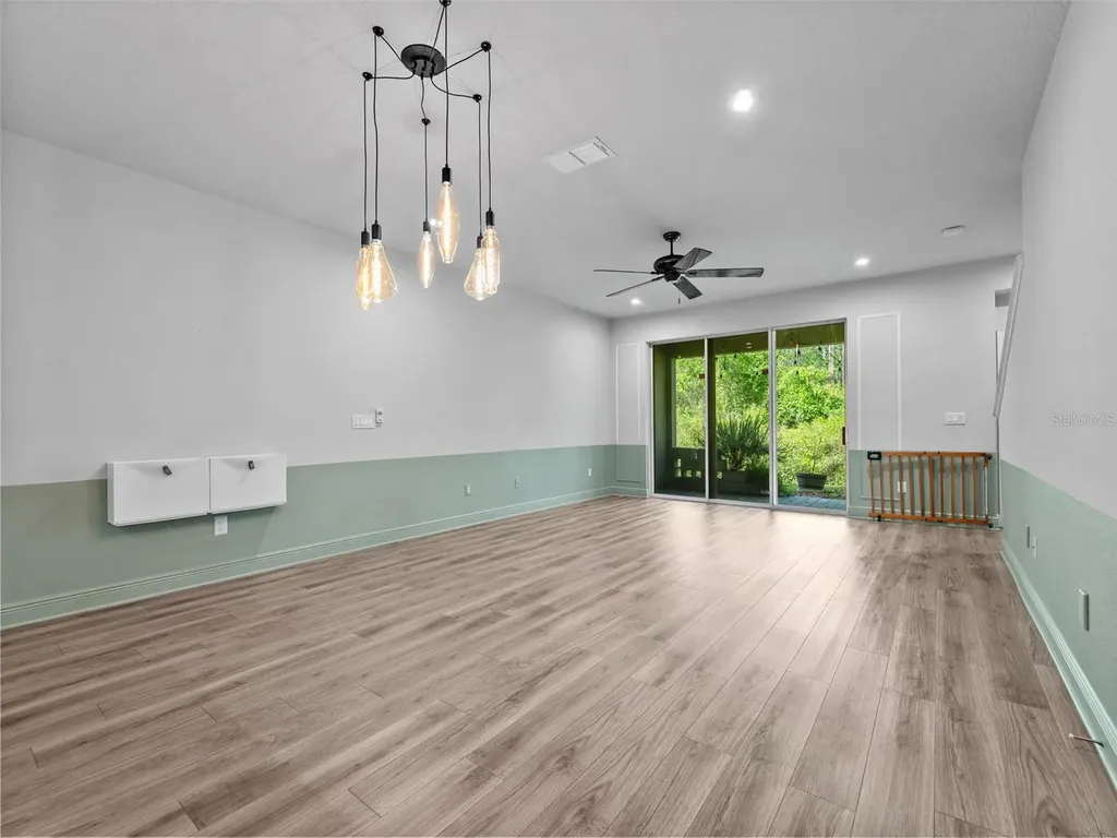 5845 Grand Sonata Tampa FL 33558