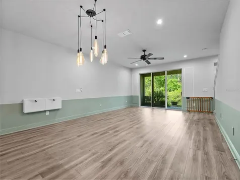 5845 Grand Sonata Tampa FL 33558