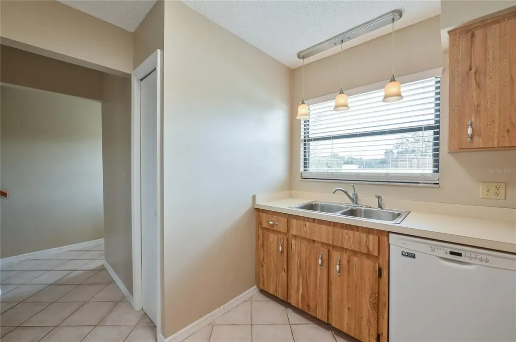 11001 SE Sunset Harbor Road Summerfield FL 34491