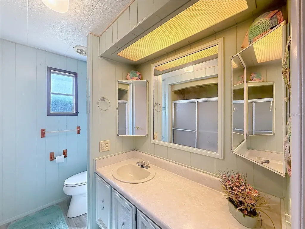 1231 Elkhart Circle Tavares FL 32778