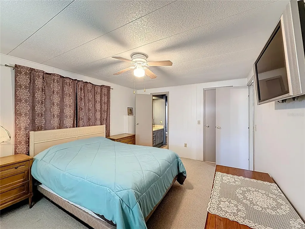 1231 Elkhart Circle Tavares FL 32778