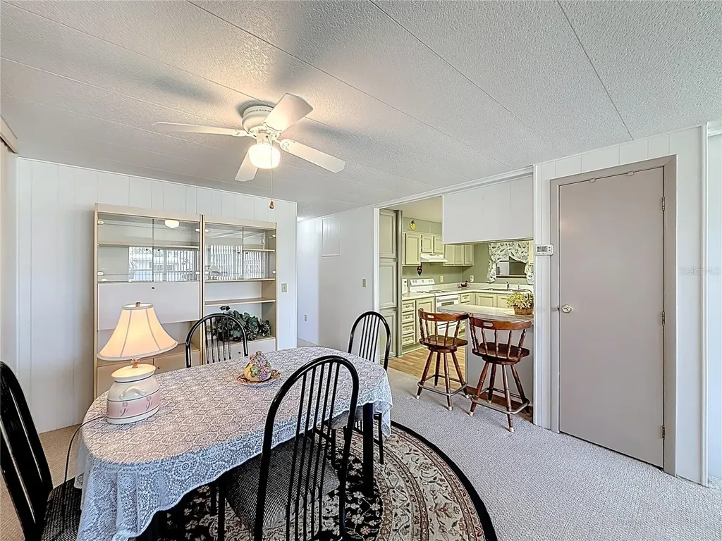 1231 Elkhart Circle Tavares FL 32778