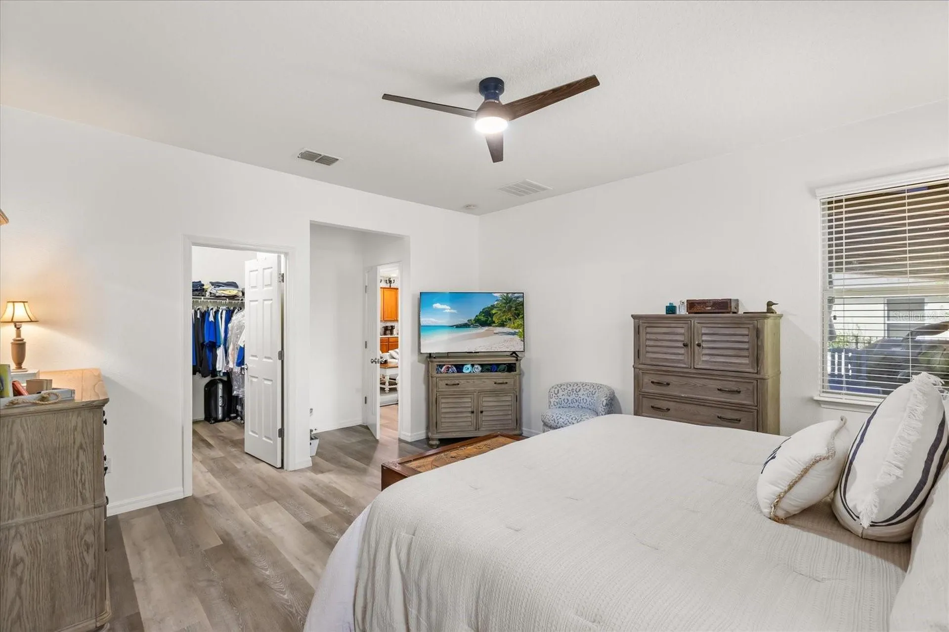 30231 Hackney Loop Mount Dora FL 32757