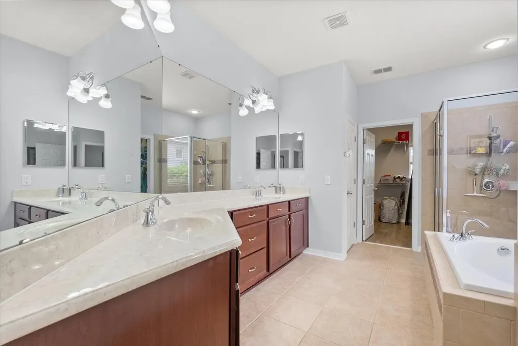 2445 Pickford Circle Apopka FL 32703