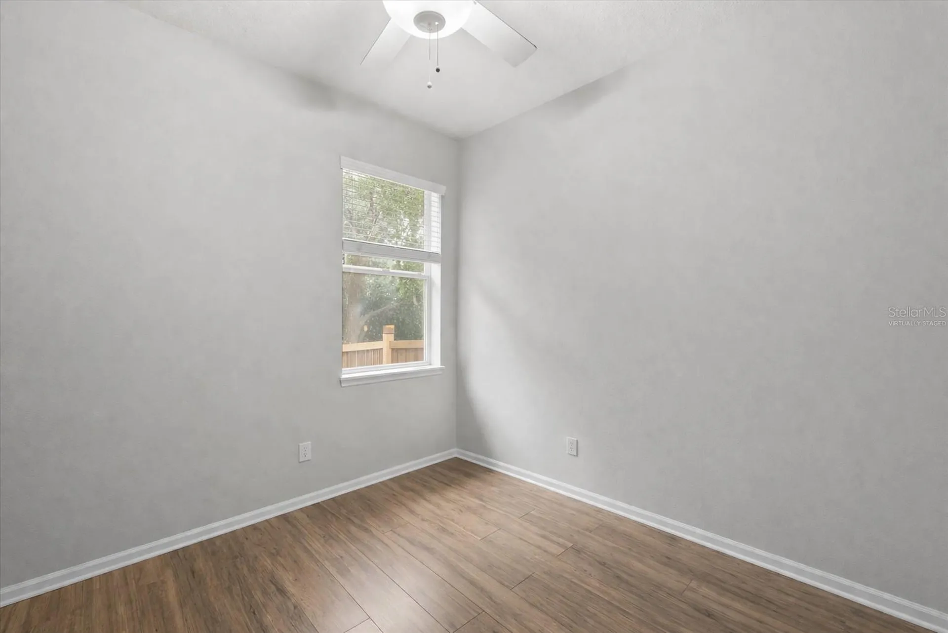 2445 Pickford Circle Apopka FL 32703