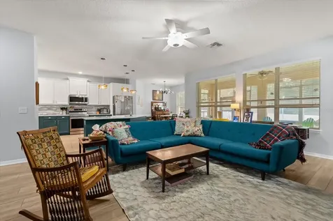 2445 Pickford Circle Apopka FL 32703