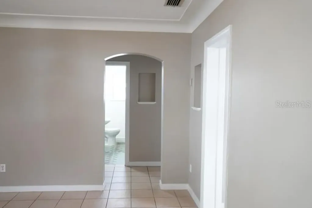 1761 Siesta Drive Sarasota FL 34239