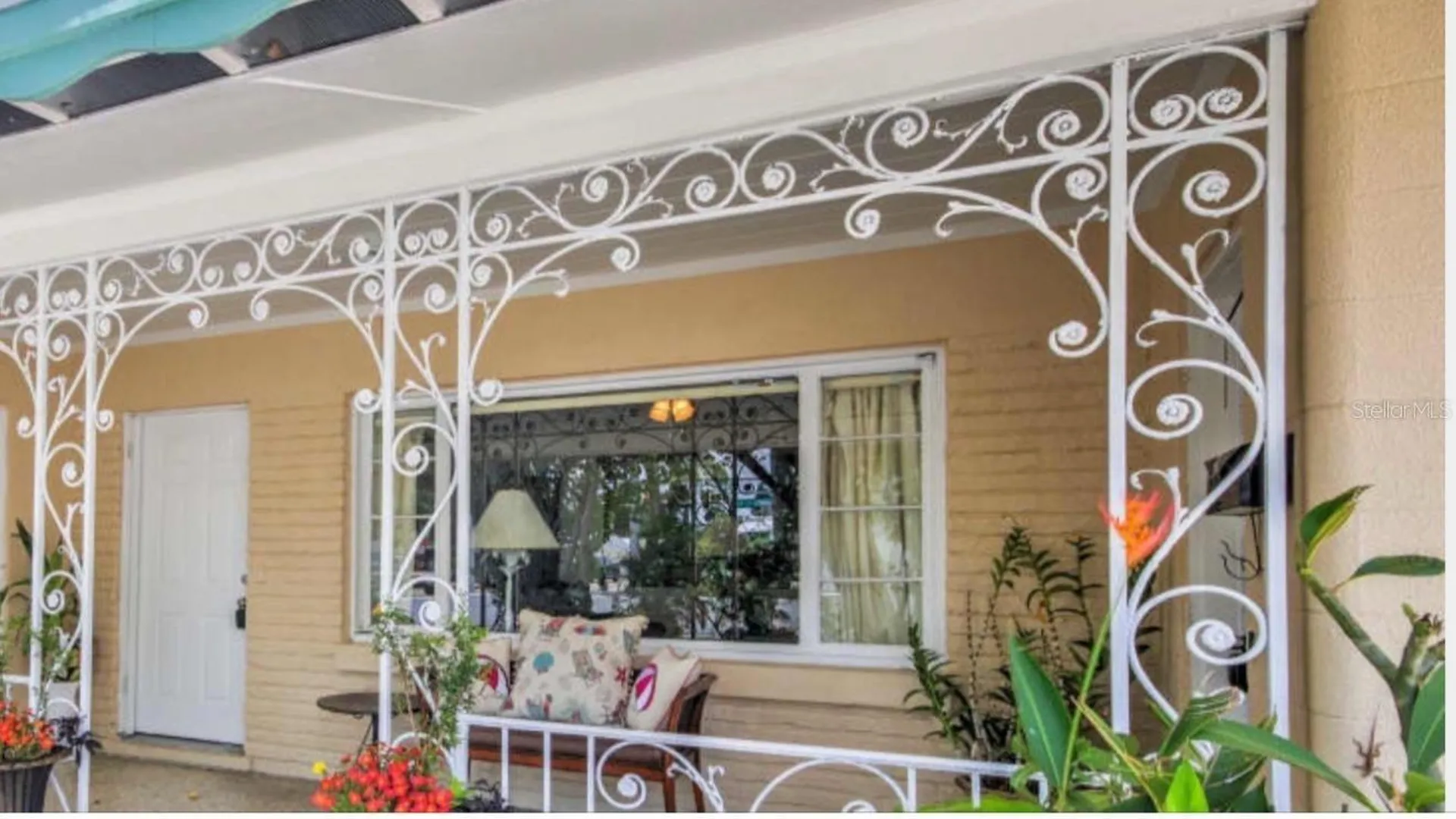 1761 Siesta Drive Sarasota FL 34239