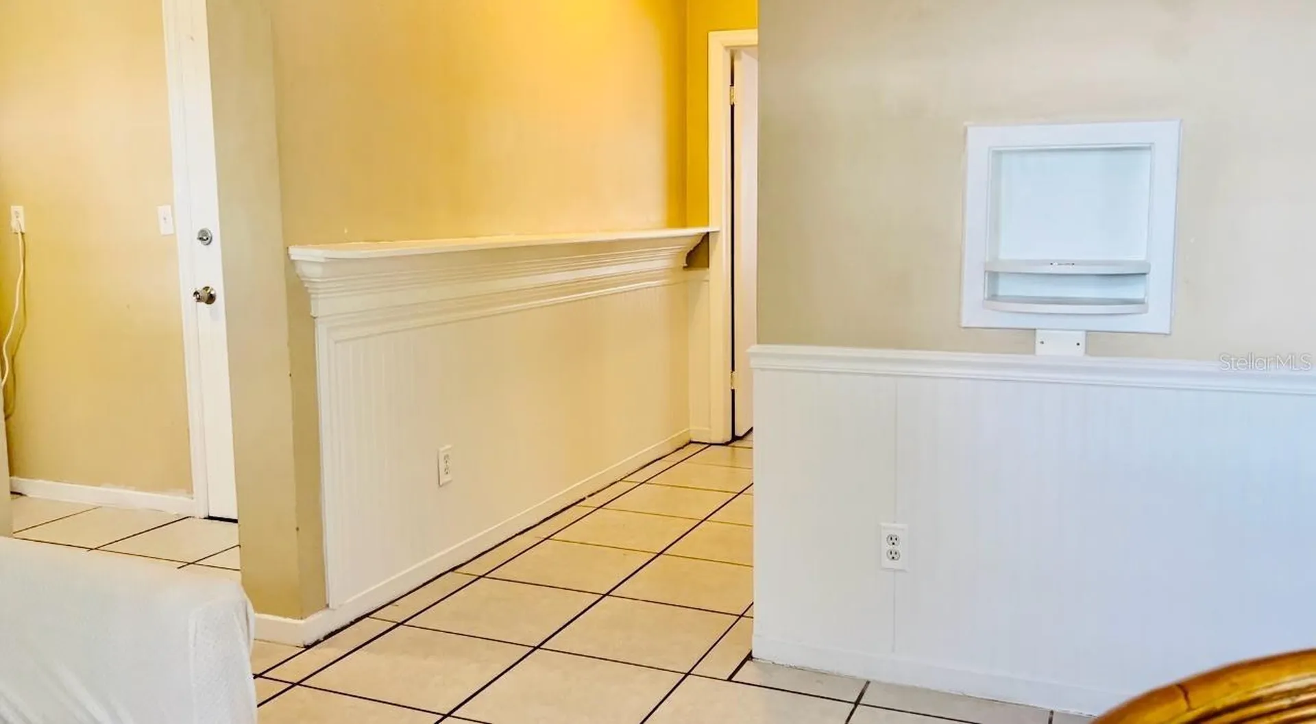 1761 Siesta Drive Sarasota FL 34239