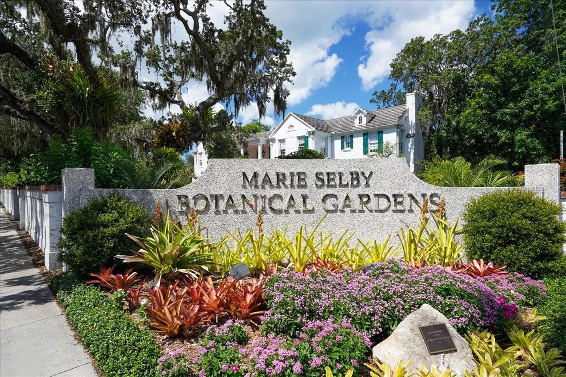 1761 Siesta Drive Sarasota FL 34239