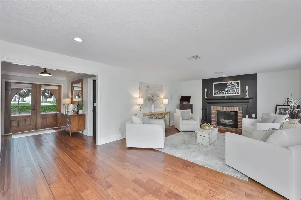 119 Hickory Creek Boulevard Brandon FL 33511