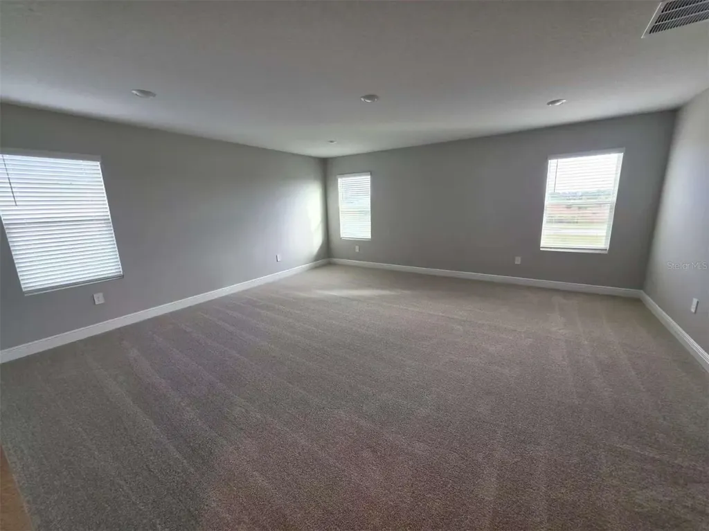 2212 Sienna Spruce Street Wesley Chapel FL 33543