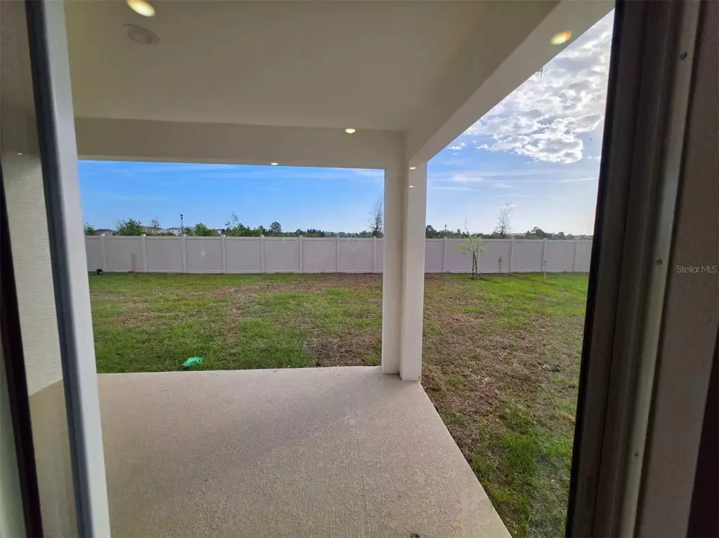 2212 Sienna Spruce Street Wesley Chapel FL 33543