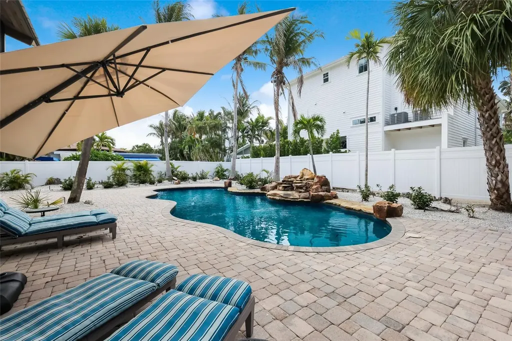 727 Jacaranda Road Anna Maria FL 34216