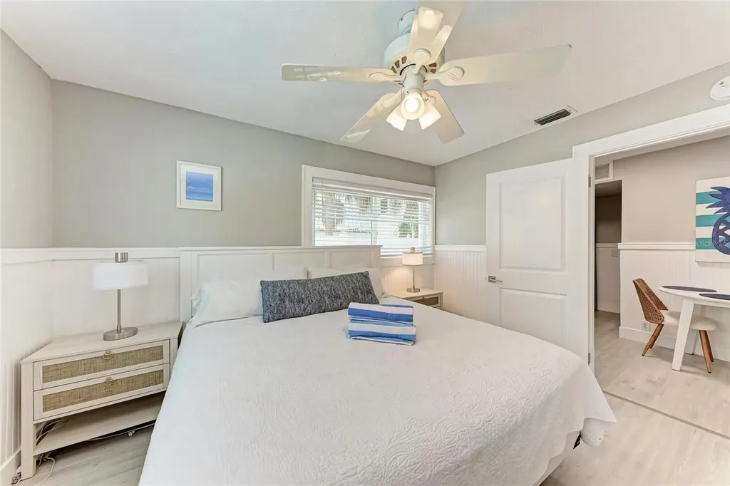 101 25th Street N Bradenton Beach FL 34217