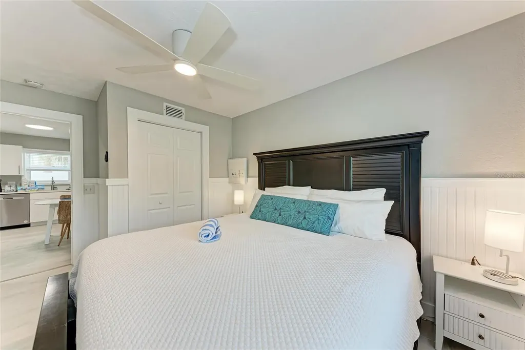 101 25th Street N Bradenton Beach FL 34217